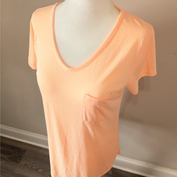 Tek Gear DryTek Athletic Top Size Small Fluorescent Orange Sheer High Low Hem - Picture 2 of 6